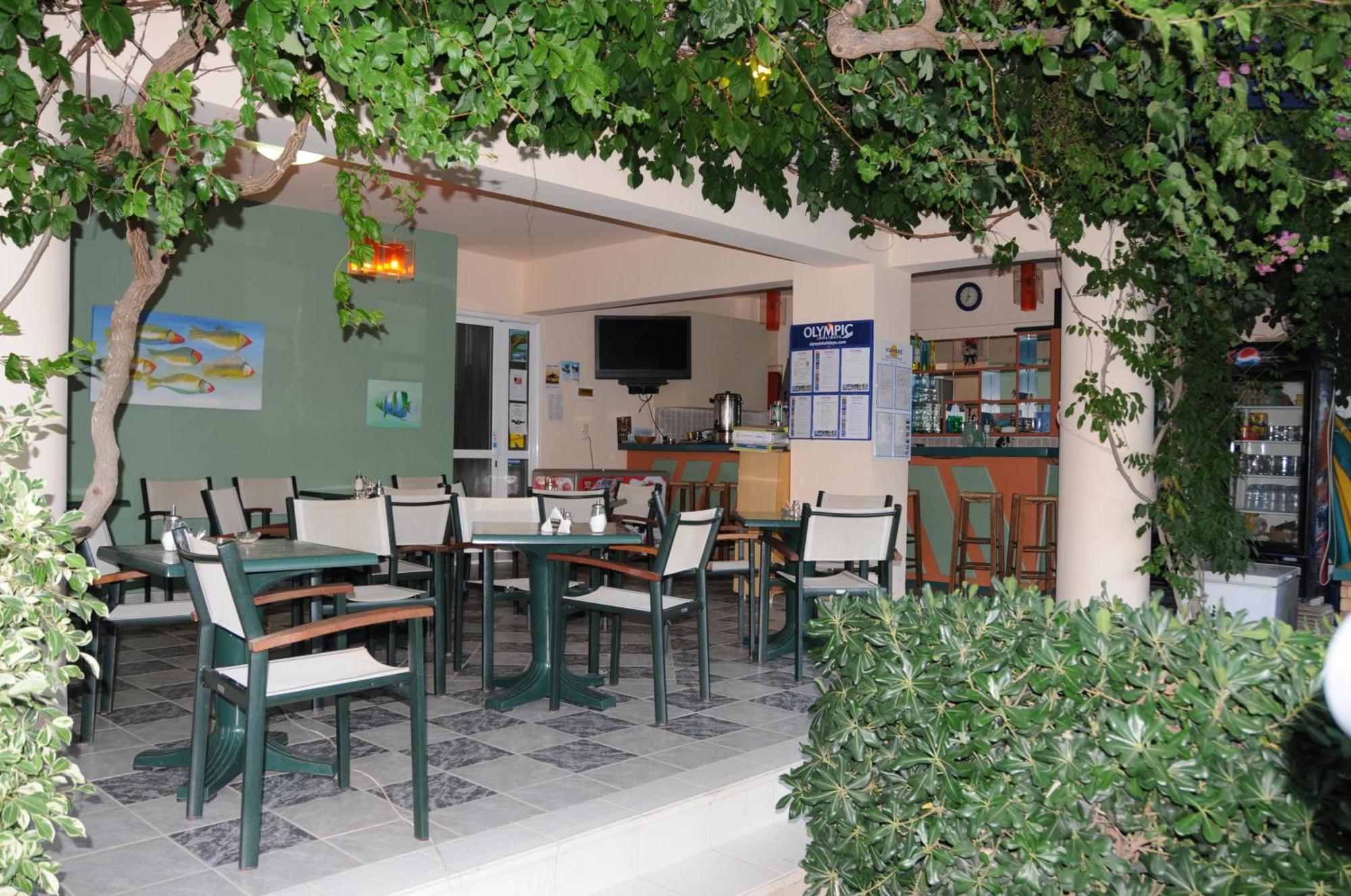 Costas & Chrysoula Aparthotel Plakias Exteriör bild